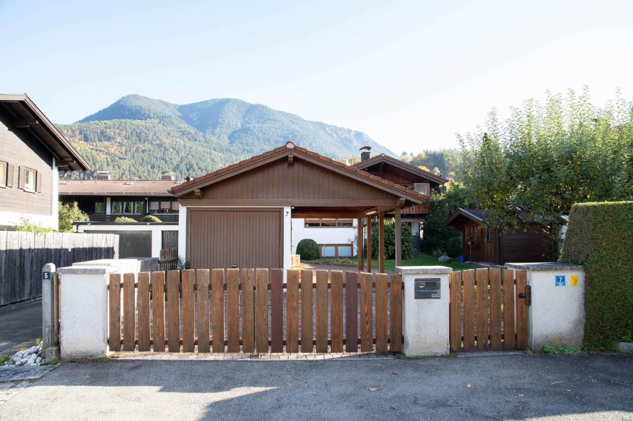 Alpen Chalet Гармиш-Партенкирхен Екстериор снимка